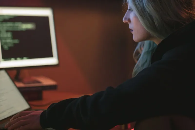 Two Lines at 2 A.M.: What Changelog Entries Owe the Engineers on Call